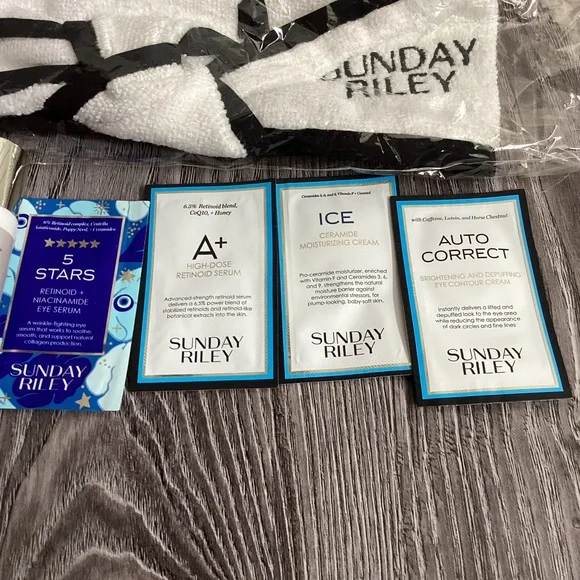Sunday Riley Bundle!! - Picture 2 of 3
